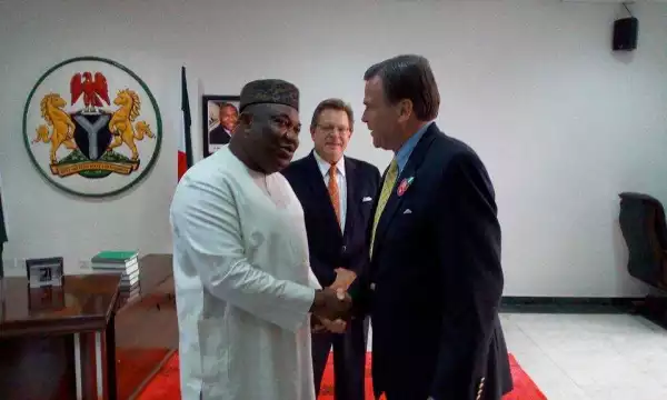 US Ambassador To Nigeria Pays His First Official Visit To Enugu State.